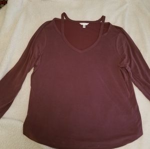 Plum colored pull over top